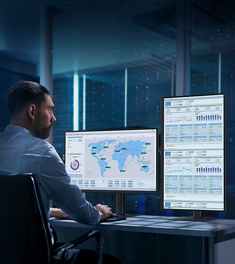 Samsung 32" ViewFinity S8 S80D UHD Monitor LS32D800EAUXEN